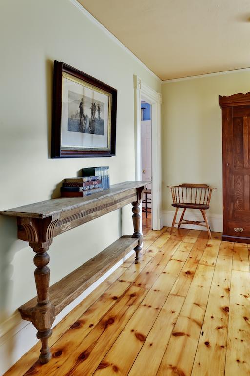 The Egremont Village Inn South Egremont Экстерьер фото