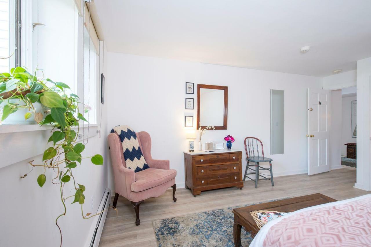 The Egremont Village Inn South Egremont Экстерьер фото
